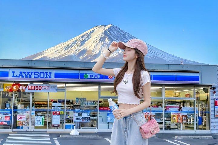 Mount Fuji Instagrammable Spots & Train Experience Day Tour
