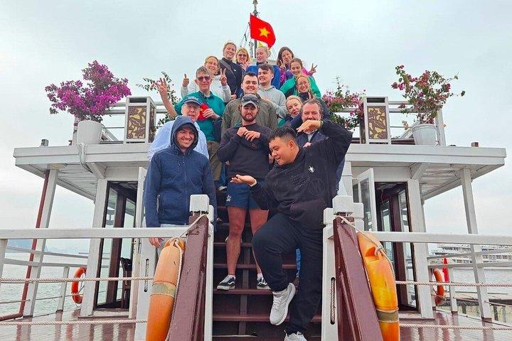 3-Day Explore the Hidden Beauty of Bai Tu Long on Renea Cruises