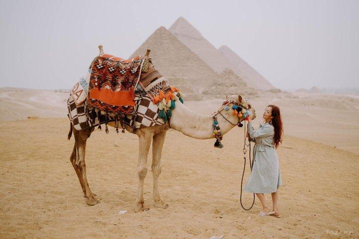 8-Hour Private Tour Giza Pyramids, Egyptian Museum and Bazaar from Cairo