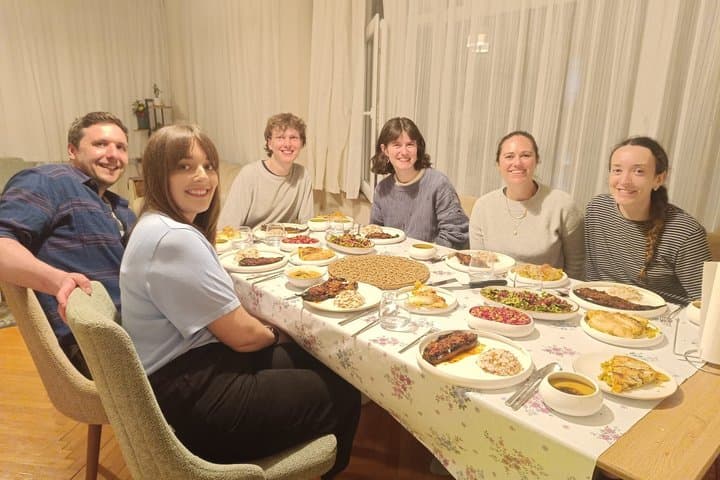Traditional Cooking Class with a Local Mom in Central Istanbul