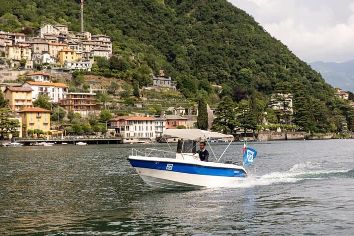 Lake Como private boat tour small group
