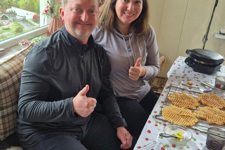 Norwegian Waffle Workshop and Scenic Fjellveien Walk