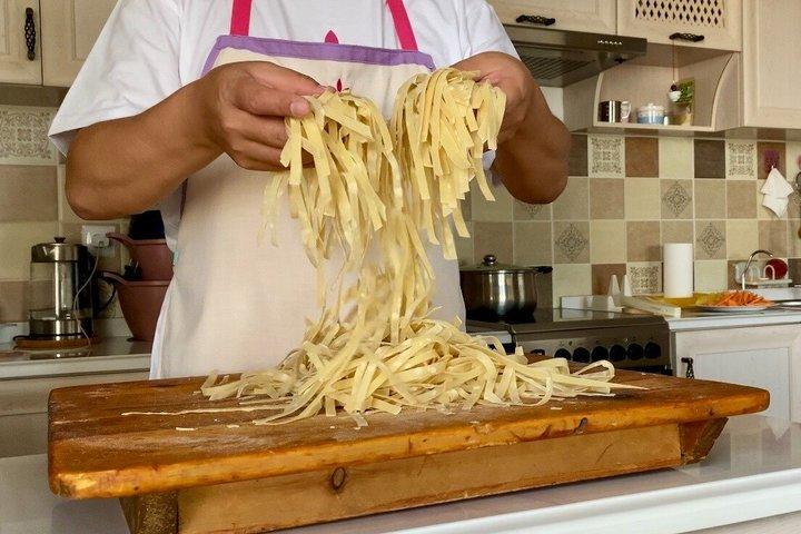 Ulaanbaatar Walking Tour & Home Cooking Class in a Mongolian Home