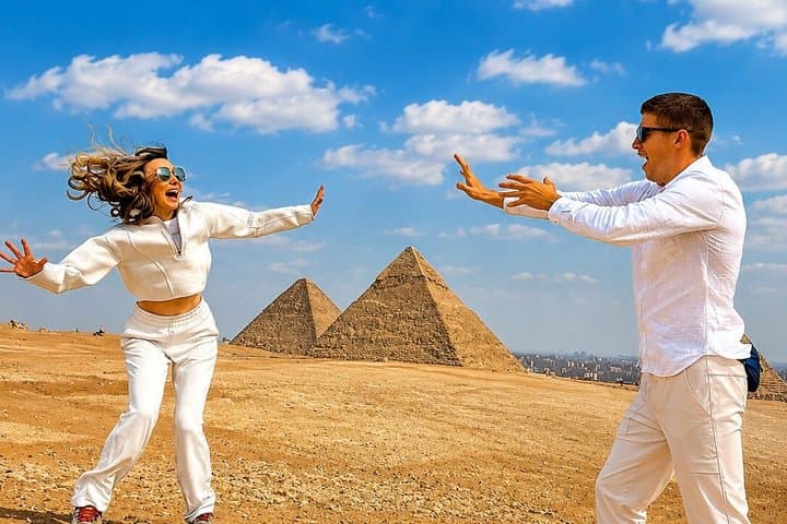 Ancient Egypt Journey: Giza, Saqqara & Dahshur Private Experience