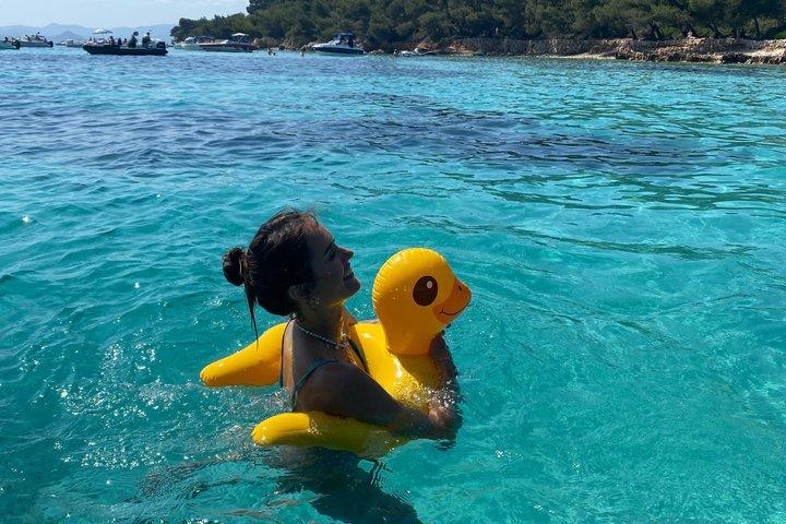 Cagnes : Cap d Antibes and Lerins Islands Boat Trip with snorkel