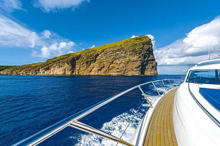 Catamaran to Ile aux Gabriel, Coin de Mire, Ile Plat and Transfer