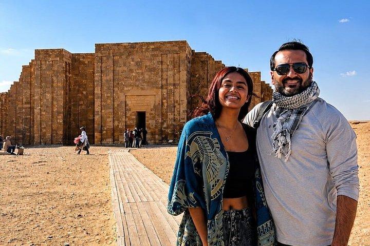 All-Inclusive Tour: Giza Pyramids, Sphinx, Saqqara & Dahshur
