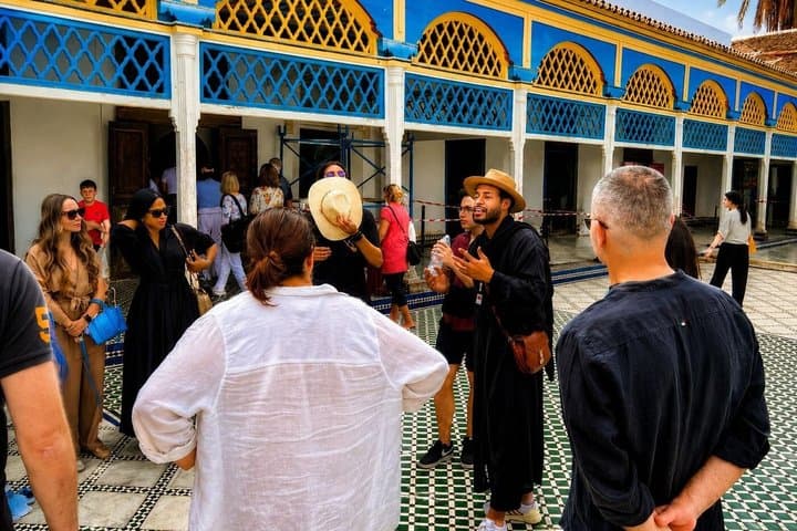Marrakech: Bahia Palace, Saadian Tombs, Medina & Souks Tour