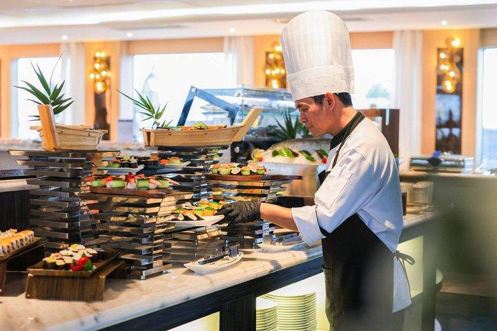 Luna Cruise Halong Bay Top Luxury Cruise Experience from Hanoi