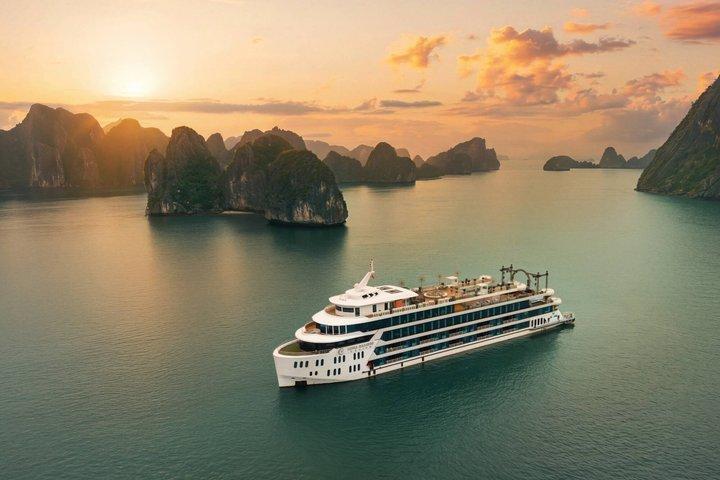Luna Cruise Halong Bay Top Luxury Cruise Experience from Hanoi