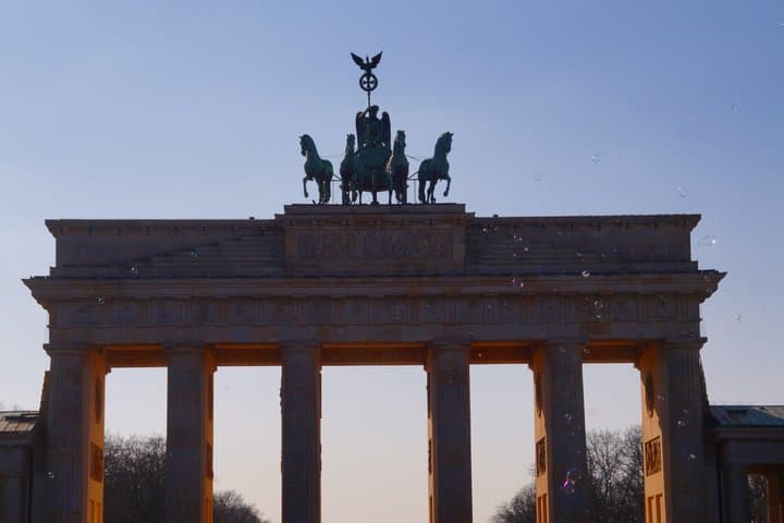 Walking tour of the Second World War