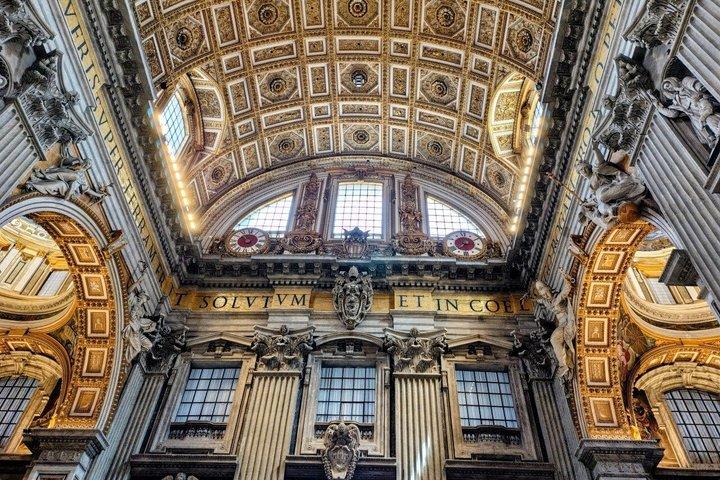 Vatican: St.Peters Basilica Priority Entrance With Audio guide