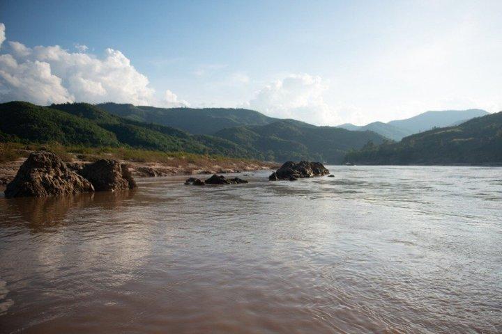 Chiang Mai: 3 Days 2 Nights Slow Boat Transfer to Luang Prabang