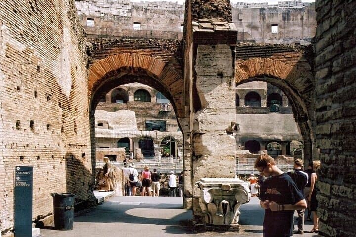 Rome: Private Tour of the Colosseum, Roman Forum, Palatine Hill.