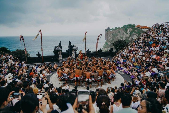 Uluwatu Temple: Kecak and Fire Dance Performance Ticket