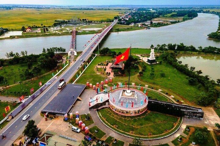 Full Day DMZ Tour Vinh Moc Tunnels and Khe Sanh Base from Hue