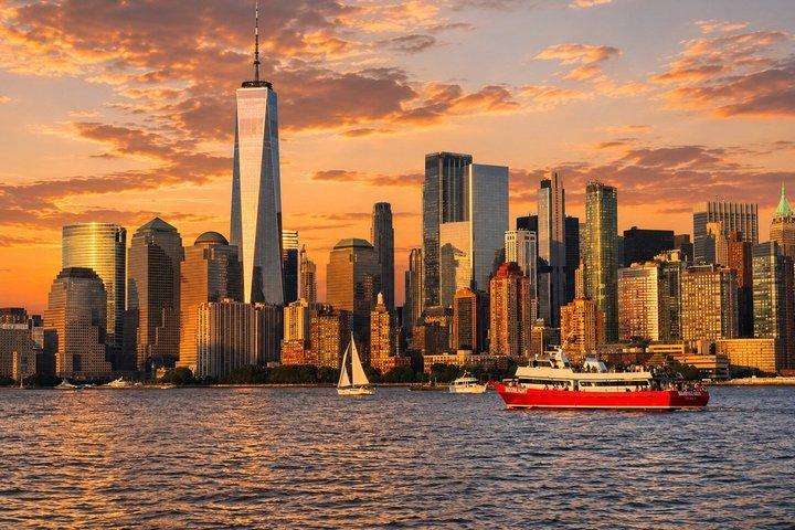 NYC Sunset Cruise & Statue of Liberty | FREE DRINKS