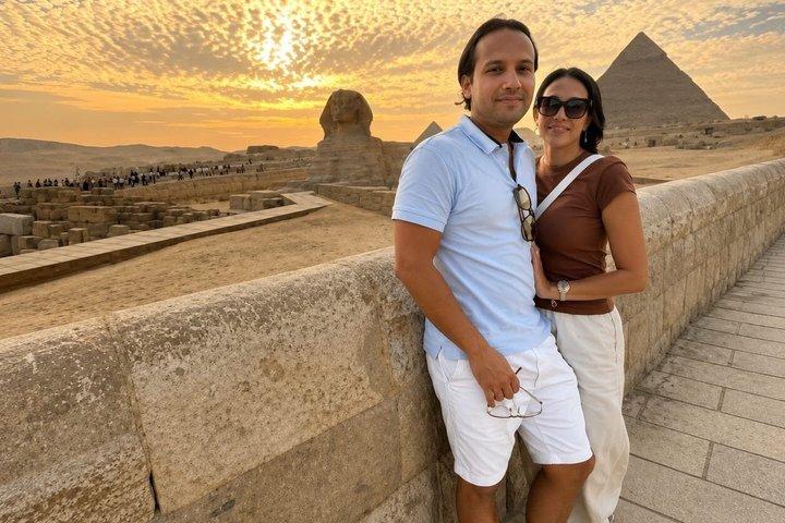 Private Day Tour to Grand Egyptian Museum, Giza Pyramids & Bazaar