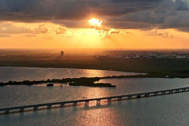 Cancun Private Shopping Tour! City Sightseeing