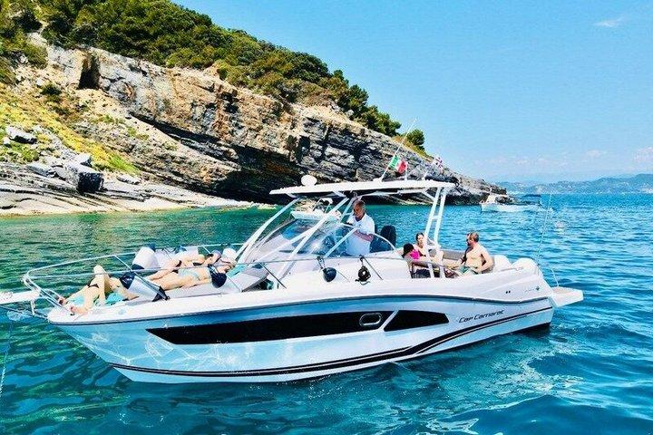 One-Day Cruise to the Cinque Terre with Private Boat