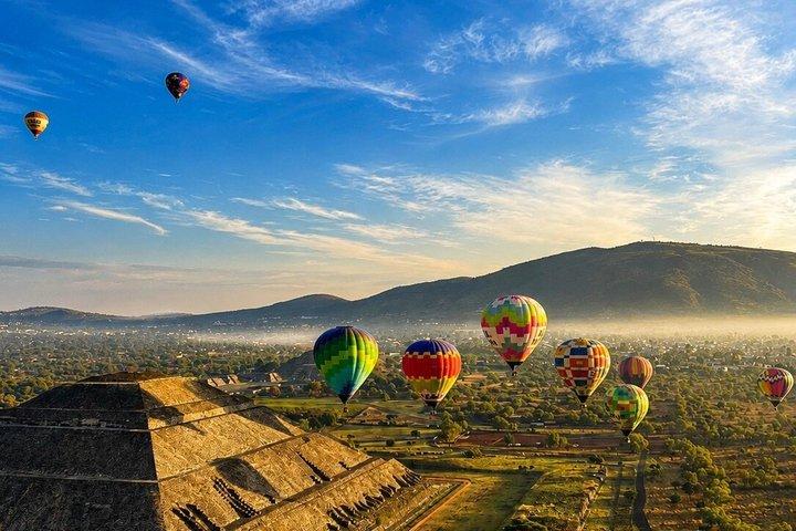 All Inclusive Teotihuacan Balloon Flight|CDMX and Breakfast in Cueva