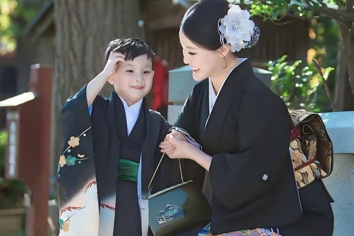 Tokyo Asakusa Premium Kimono Rental