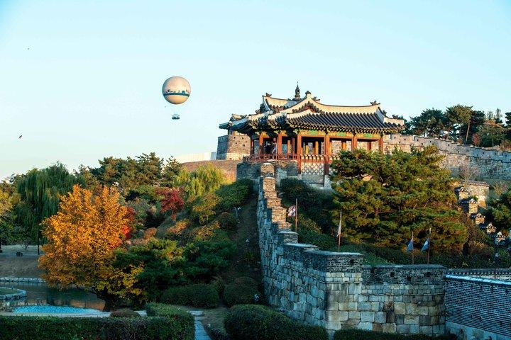 Korean Folk Village & Gugak Experience with Suwon Fortress