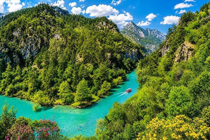 Chouwen Lake Hike & Swim | Jabal Moussa Reserve Day Trip