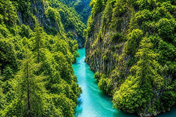 Chouwen Lake Hike & Swim | Jabal Moussa Reserve Day Trip
