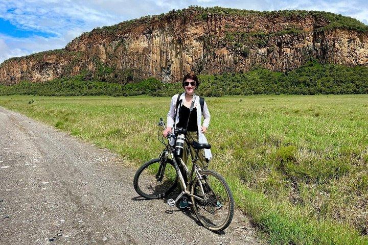 Day Trip to Hell's Gate, Lake Naivasha Tour from Nairobi