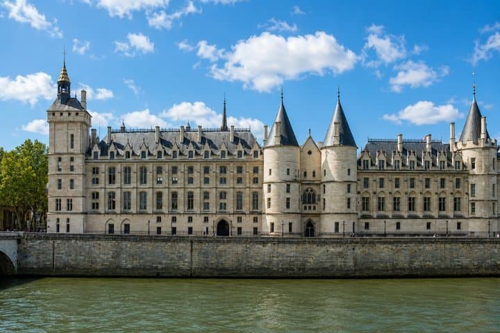 How Paris Became Paris: Notre-Dame to the Louvre