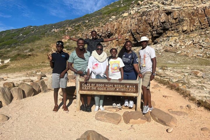 Cape of Good Hope & African Penguins Small Group Tour