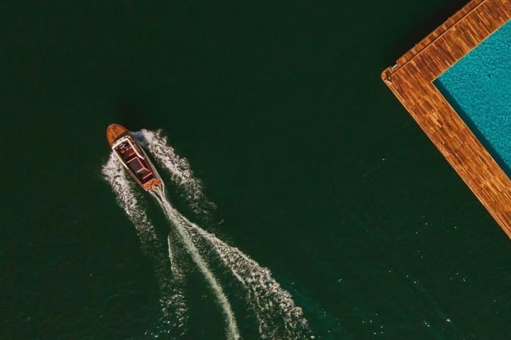 Private Wooden Boat Tour on Lake Como: Villages and Villas