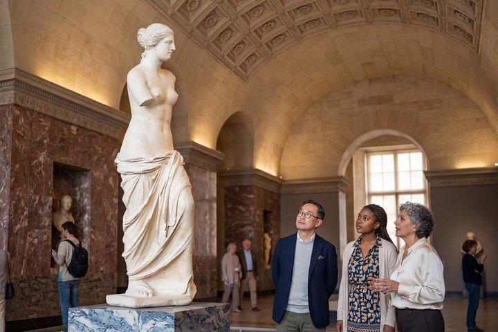 Paris: Louvre Museum Private Tour