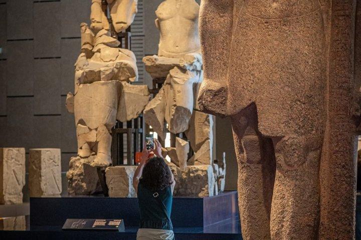 The Big Museum in 4 Hours with Guided Tickets and Transfer