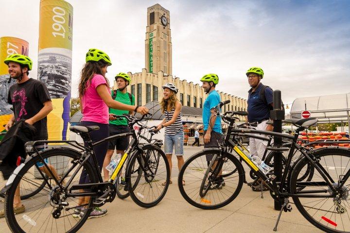 Full day bike Rental by the Old Montreal and Lachine Canal