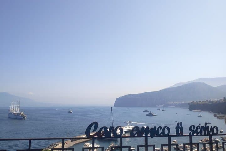Amalfi Coast Relaxed Tour with Boat Option From Naples