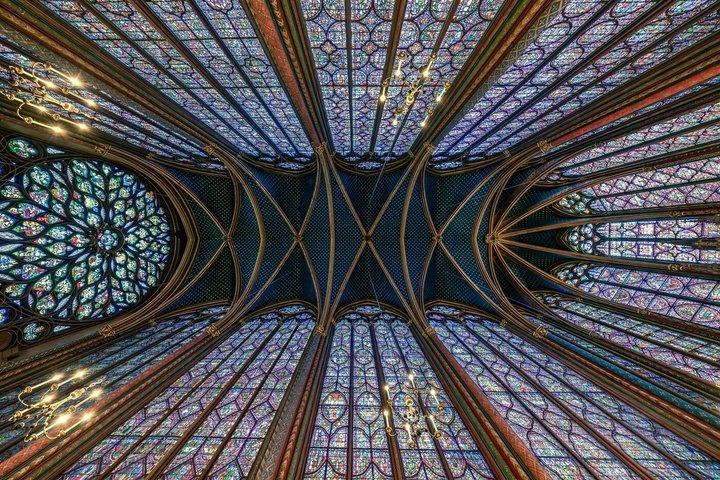 Paris Sainte Chapelle Guided Tour with Reserved Entry