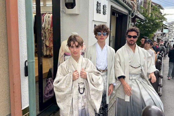Kyoto: Kimono/Yukata Rental 5 Minute from Kiyomizu-dera