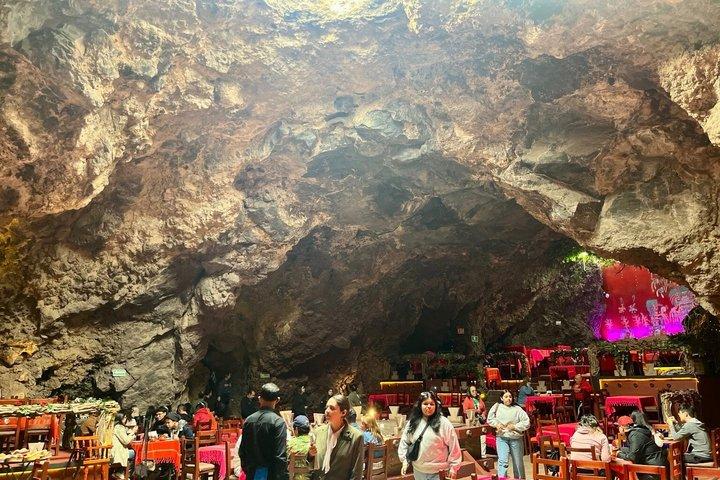 All Inclusive Teotihuacan Balloon Flight|CDMX and Breakfast in Cueva