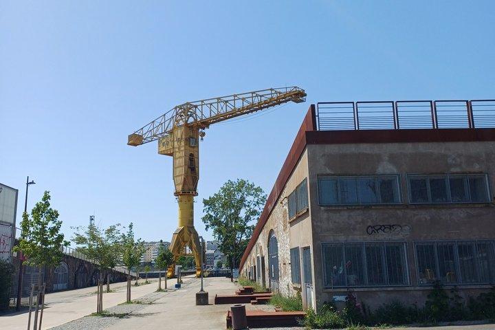 Guided Tour of the Island of Nantes Urbanism and Contemporary Art