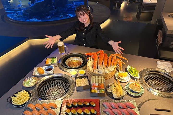 Tokyo: Premium Crabs & Sushi All-You-Can-Eat with Ama Diving Show