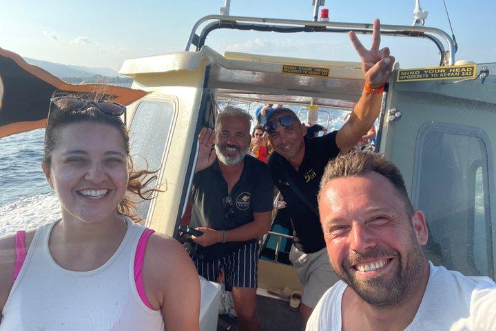Zakynthos Glass Bottom Boat Tour to Keri Caves and Turtle Island