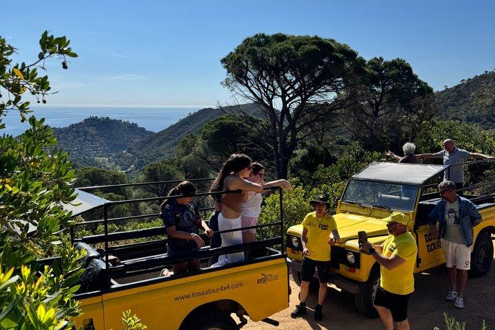 Tossa de Mar Tour by Jeep 4 x 4