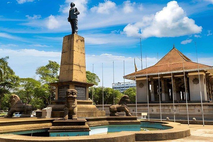 Colombo City Tour from Beruwala