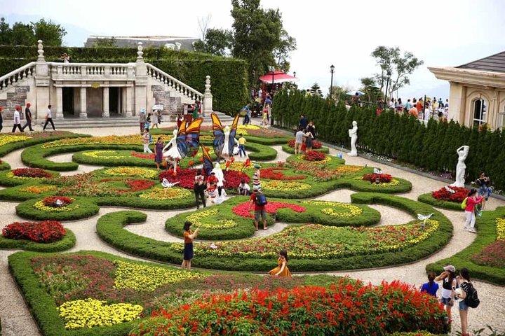 Ba Na Hills Experience Tour with Golden Bridge and Buffet Lunch