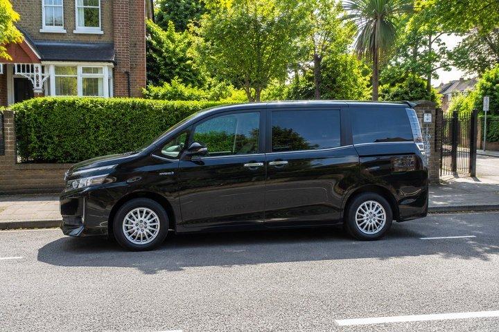 London: Private Transfer Southampton Port & Heathrow Airport/City