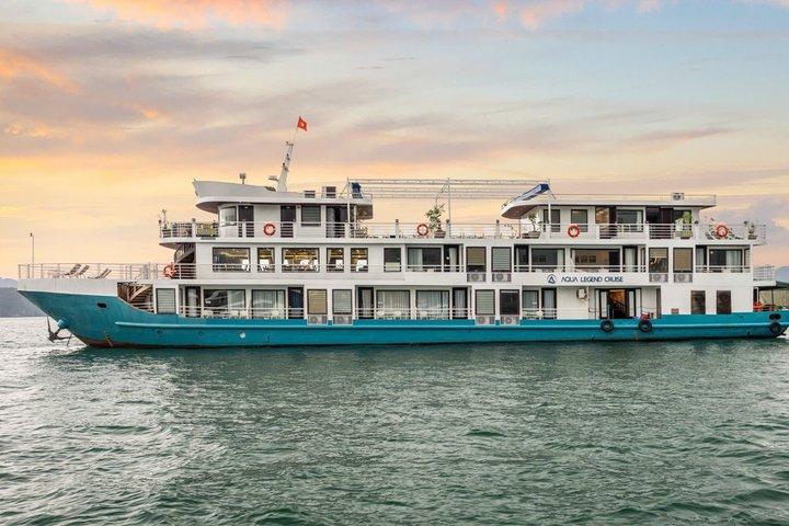 Oasis Bay Cruise 2days/1night Transfer Included From HANOI