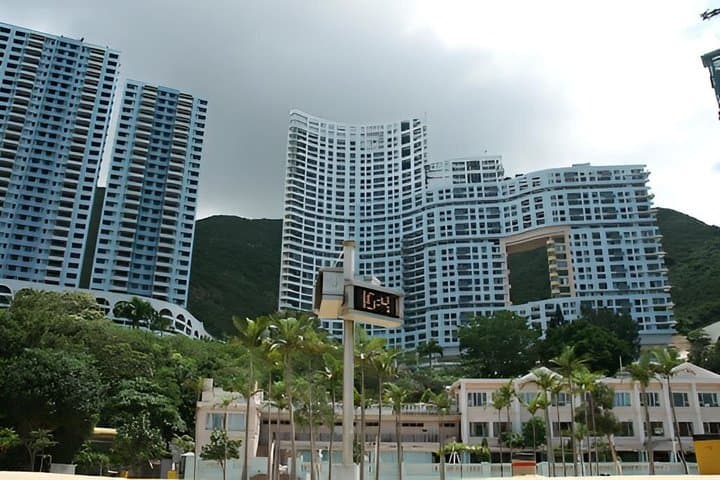 Hong Kong Island Orientation