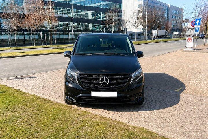 Schiphol Airport : Private Transfer to/from Amsterdam City
